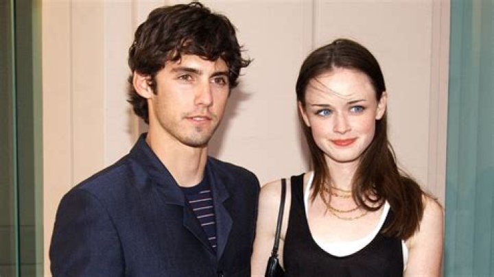 Alexis Bledel & Milo Ventimiglia: Their Relationship & More!