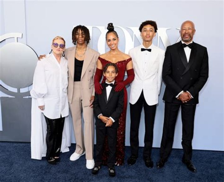 Alicia Keys Family Members: A Deep Dive into Her Personal Life
