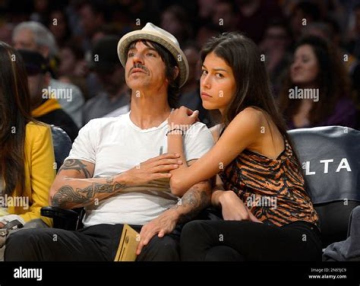 Anthony Kiedis Girlfriend: Unveiling the Love Life of the Red Hot Chili Peppers Frontman