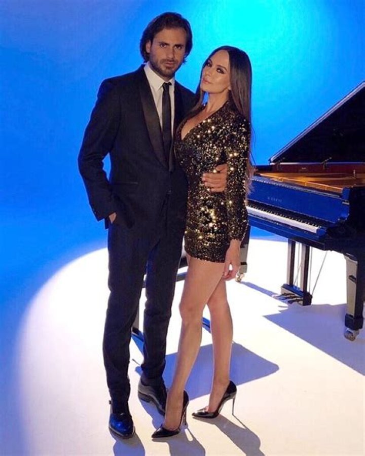 Are Lola & Hauser a Couple? Real-Life Relationship Revealed