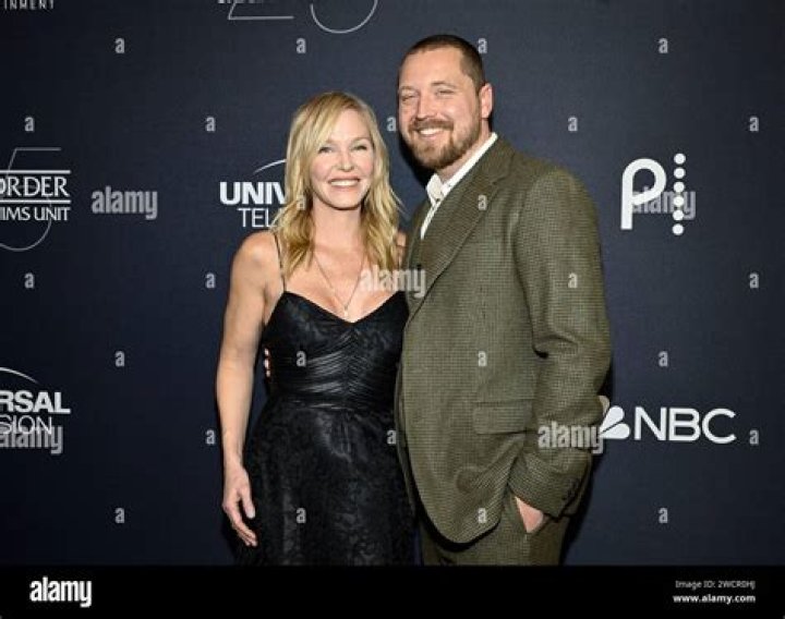 Beau Richards & Kelli Giddish: Their Story, Revealed!