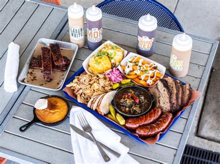 Best Holcomb BBQ Spots - Mouthwatering Eats!