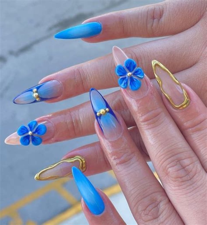 Best Vida Nails: Stylish Designs & Tips