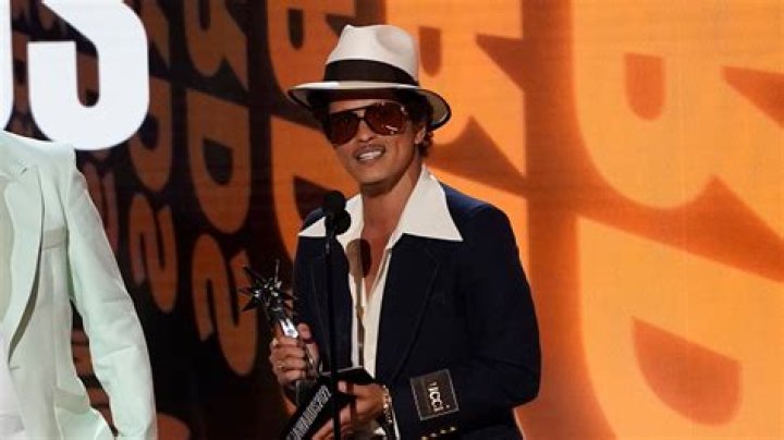 Bruno Mars Height: Exploring the Stature of a Global Superstar