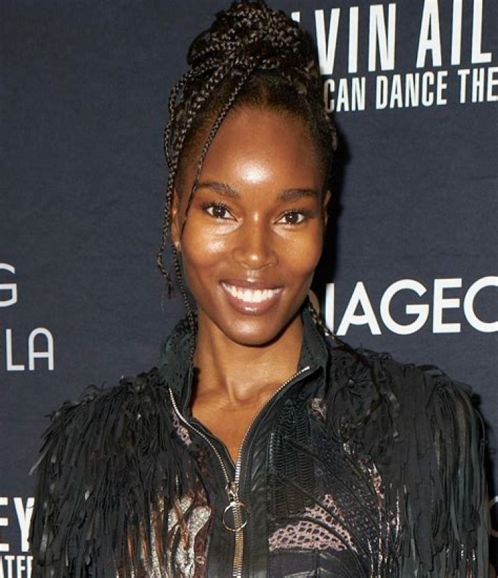 Celebrating Dark Skinned Female Celebrities: Icons of Beauty and Talent