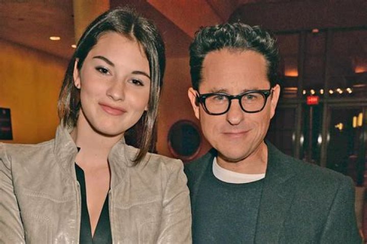 Compelling Relationship Dynamics: Exploring the Connection Between Dylan O'Brien and Gracie Abrams
