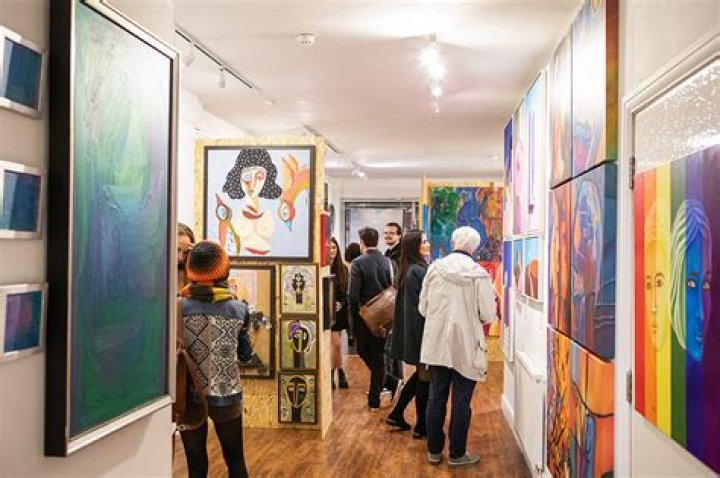 Debraca Denise: The Rising Star of Contemporary Art