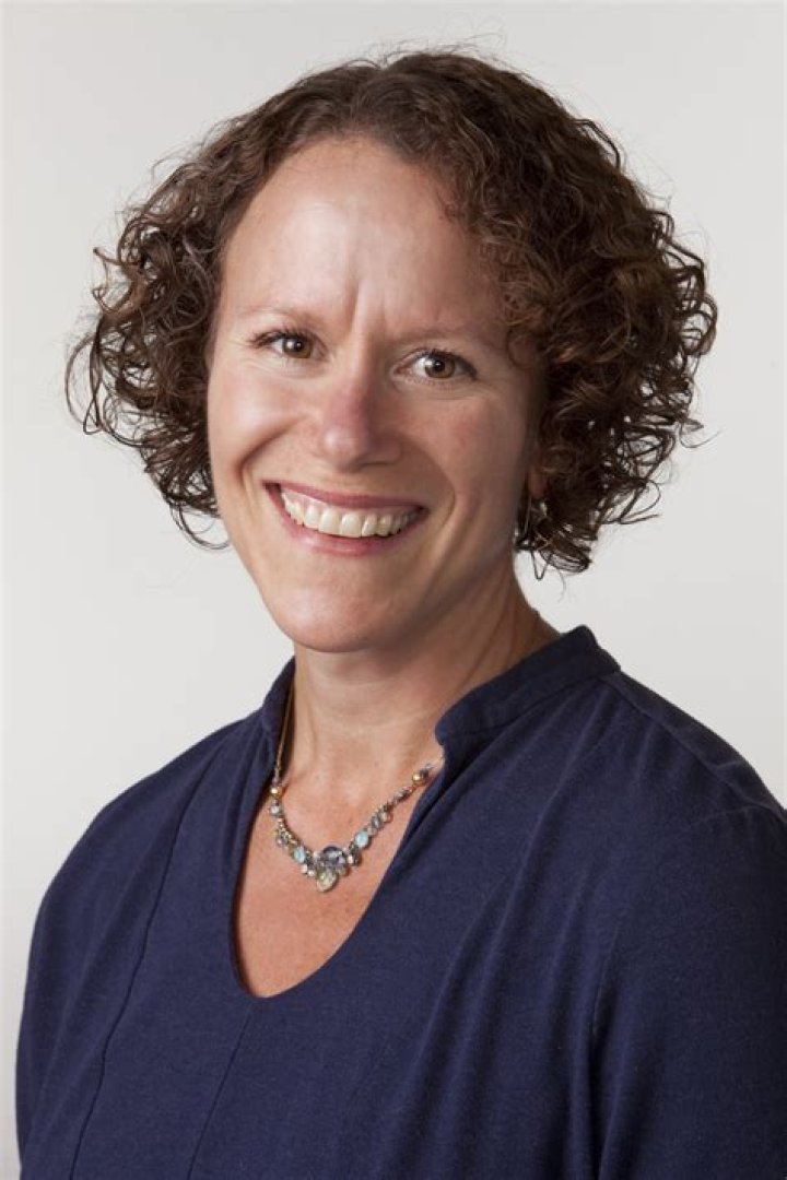 Diana Gore: A Glimpse Through the Lens