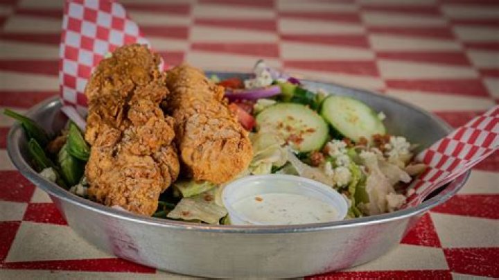 Discovering Music City Hot Chicken in Fort Collins: A Culinary Adventure