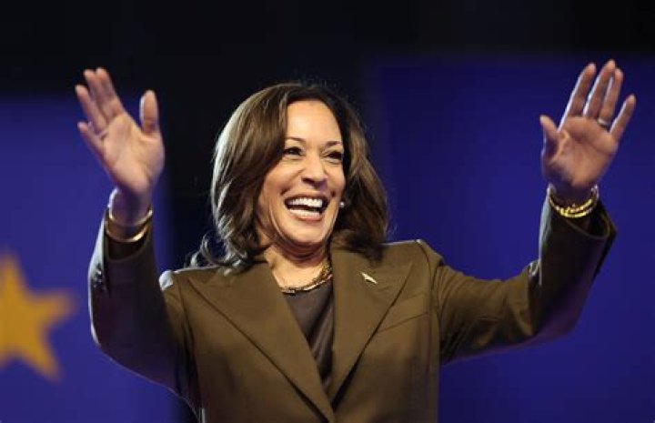 Does Clint Eastwood Support Kamala Harris: A Comprehensive Analysis