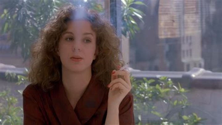 Elizabeth Perkins: A Comprehensive Look at Her Life, Career, and Legacy