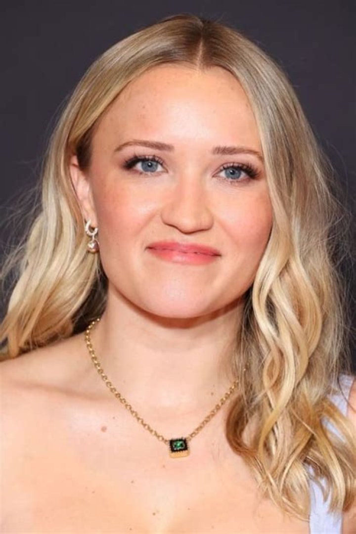 Emily Osment Topless: The Truth Behind the Headlines and What You Need to Know