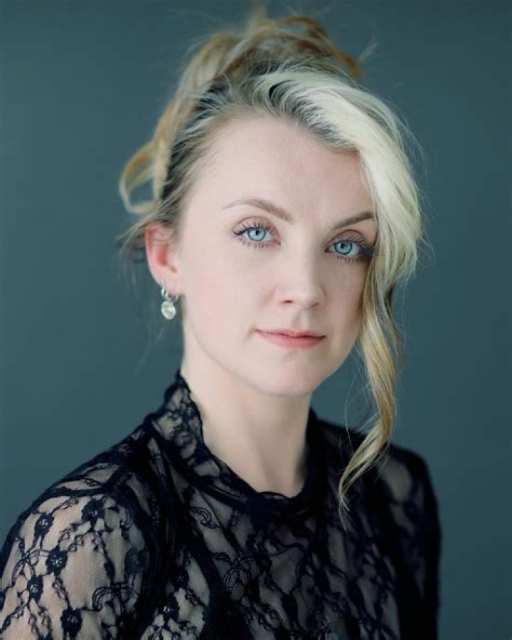 Evanna Lynch Nude: Separating Facts from Fiction and Understanding the Bigger Picture