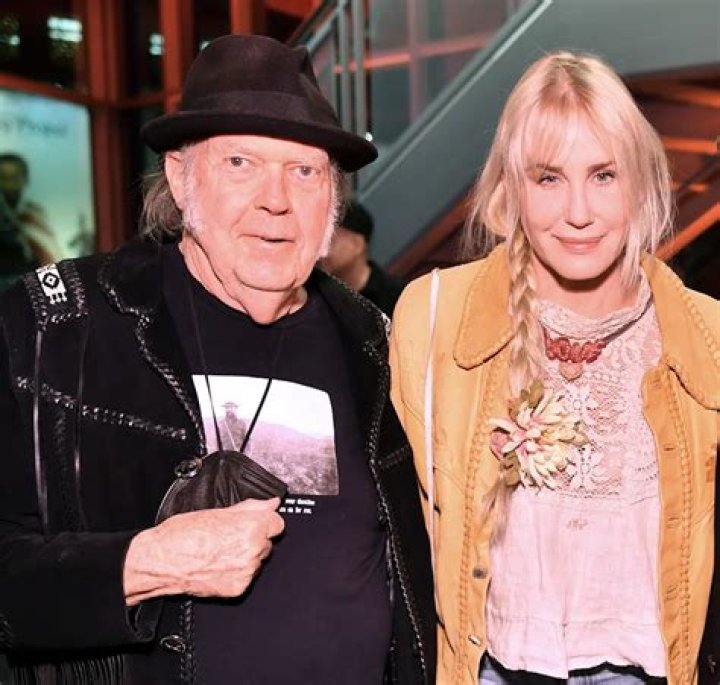 Exploring the Beautiful Connection: Daryl Hannah and Neil Young Photos