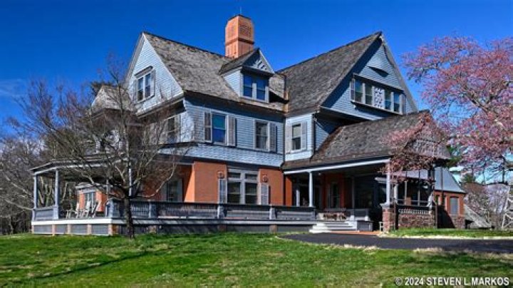 Exploring the Dynamic Life and Career of Sagamore Stevenin: A Captivating Journey