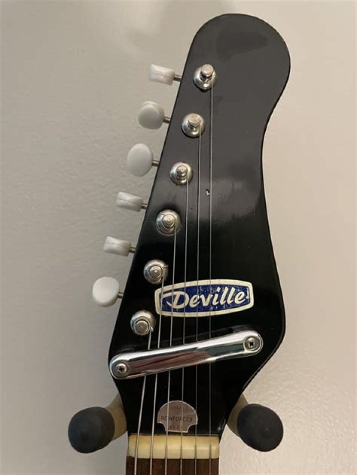 Exploring the Iconic Legacy of CC DeVille Guitars