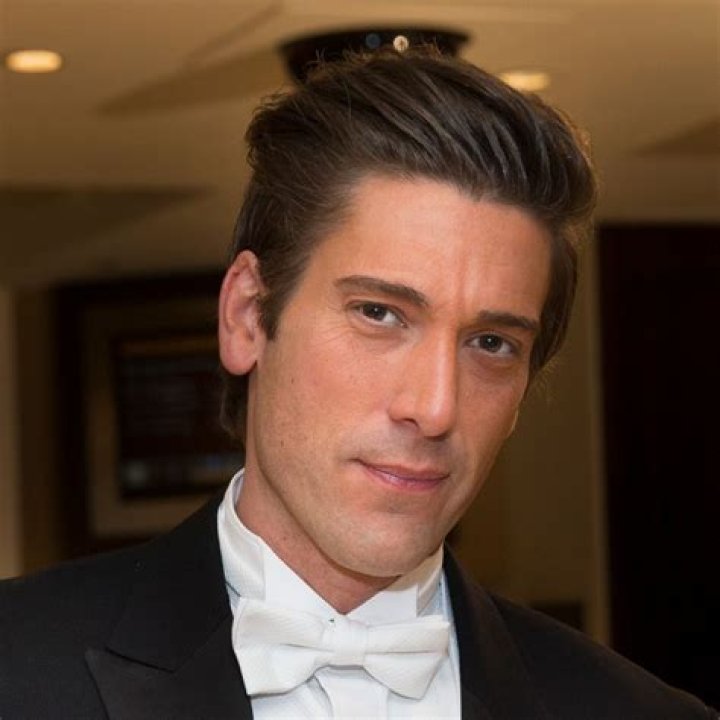 Exploring the Life and Career of David Muir: An In-Depth Wikipedia Overview