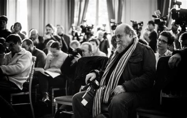 Exploring the Life and Legacy of Abbas Attar: A Renowned Photographer