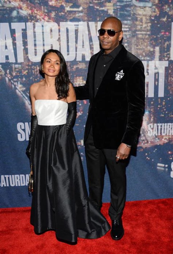 Exploring the Life of Dave Chappelle's Wife: Pictures and Insights