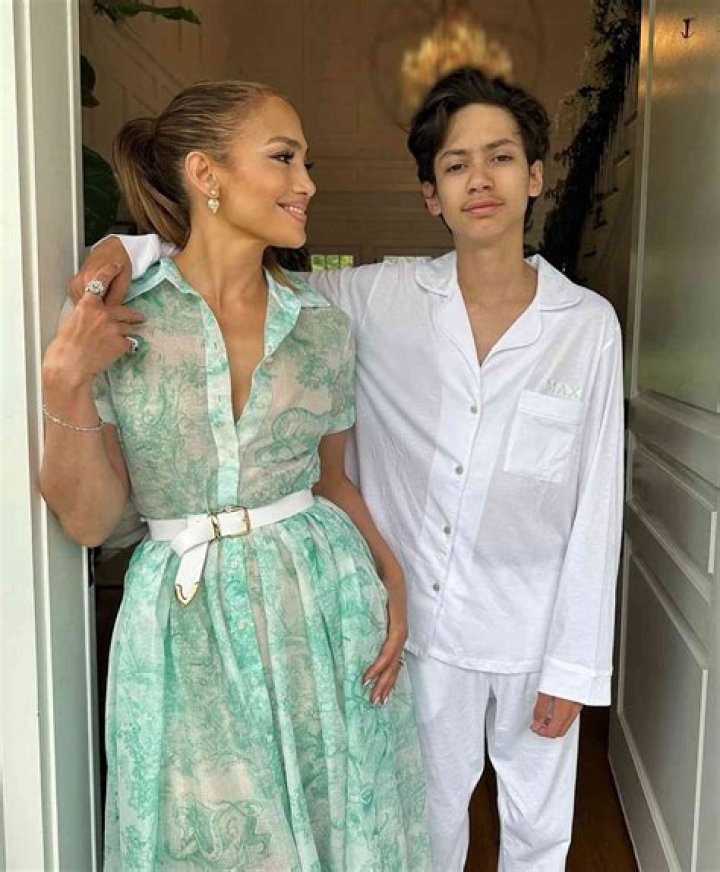 Exploring the Lives of JLo's Daughter and Ben Affleck's Daughter: A Unique Bond