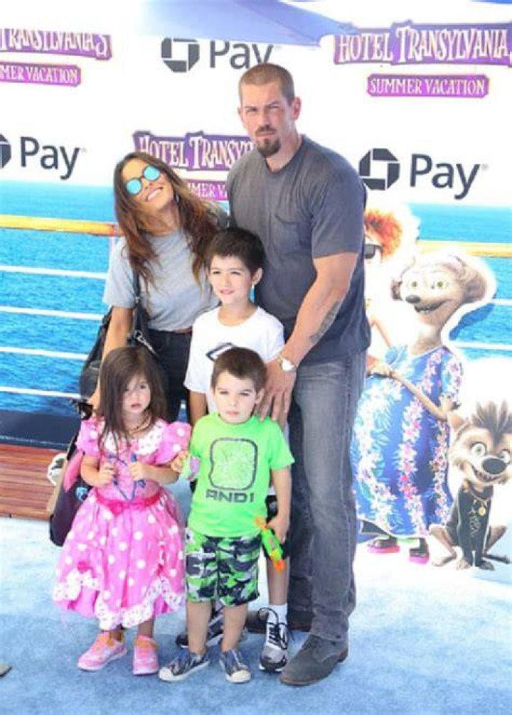 Exploring the Multifaceted Career of Steve Howey: The Journey of a True Hollywood Talent