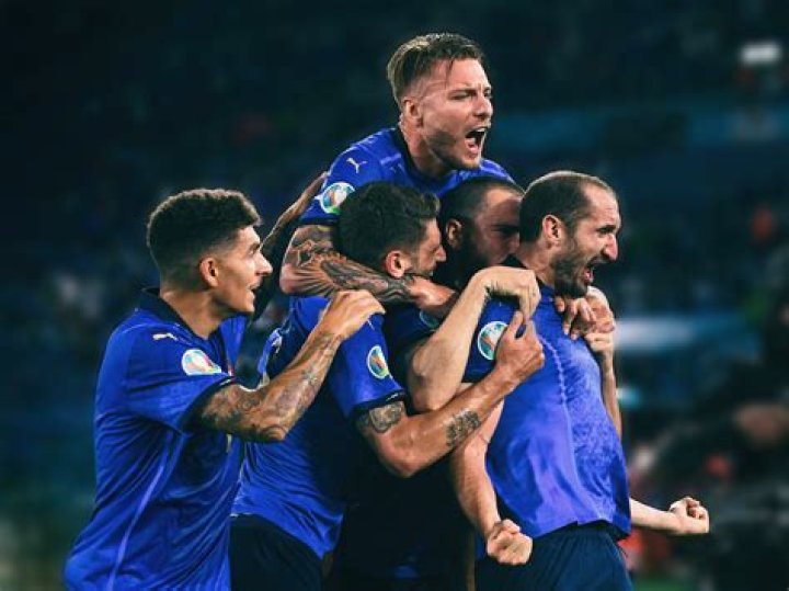 Exploring the World of Soccer Player Documentaries on Netflix