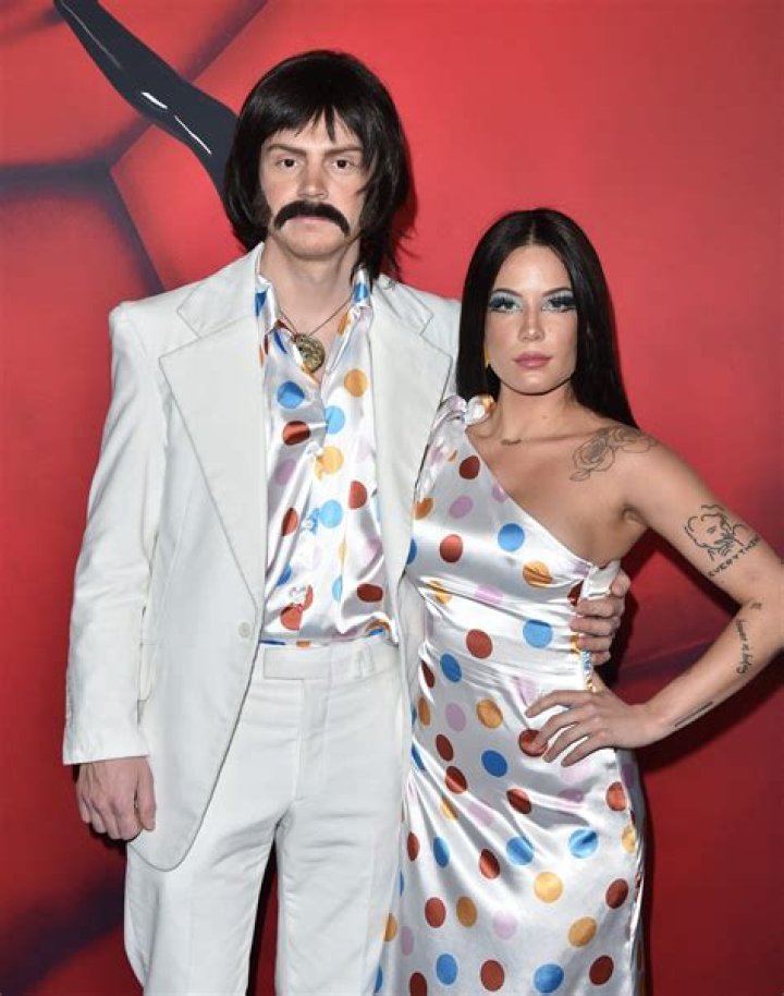 Halsey and Evan Peters: A Deep Dive into Their Relationship