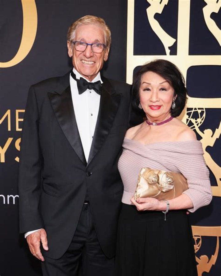 How Tall is Maury Povich? Exploring the Height of the TV Icon