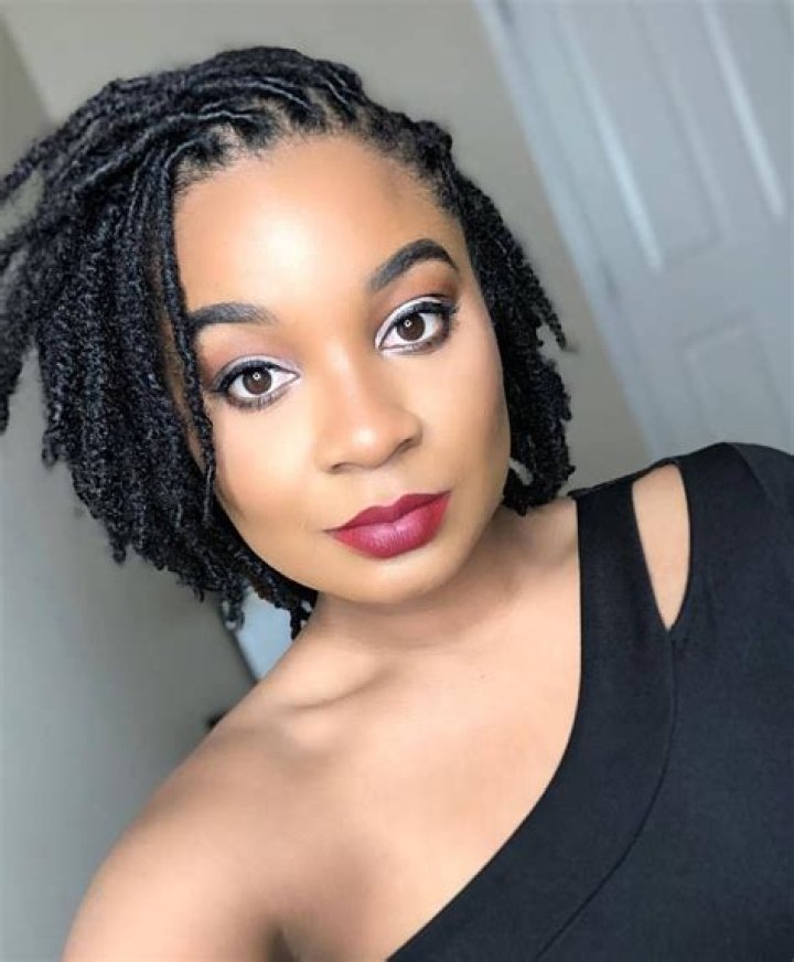 How to Style Short Locs: A Comprehensive Guide