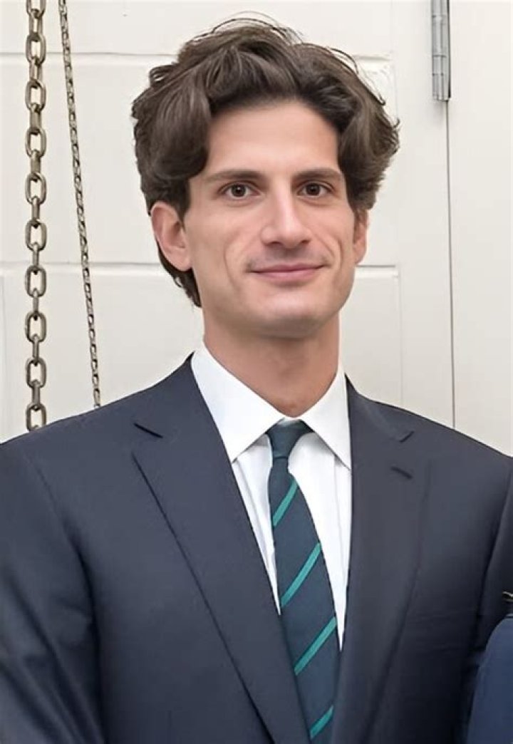 Is Jack Schlossberg Single? Unveiling the Life and Relationships of the Modern-Day Aristocrat