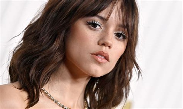 Jenna Ortega Nude Leak: Debunking Myths and Understanding the Truth