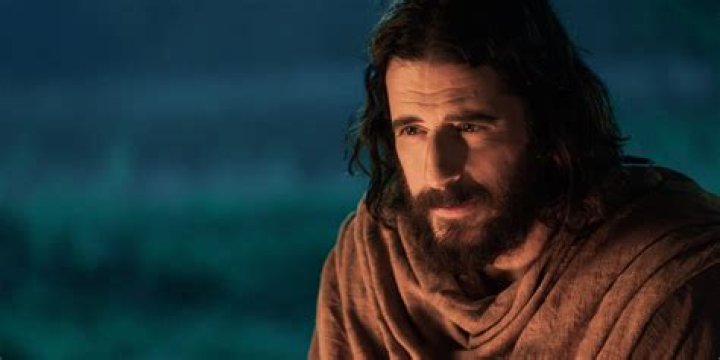 Jonathan Roumie Salary Per Episode: Revealing the Earnings of the Beloved Actor