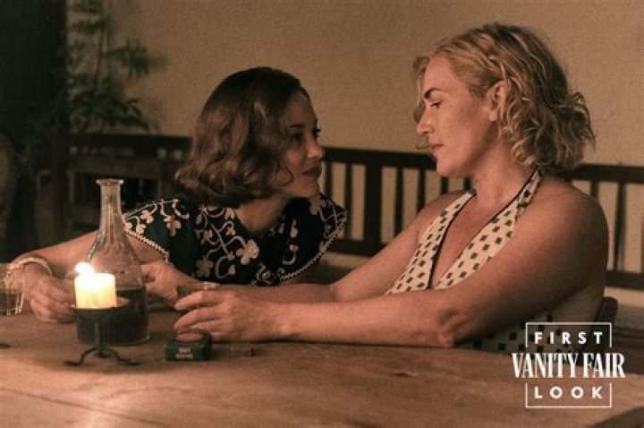 Kate Winslet Hot Scenes: The Story Behind the Spotlight