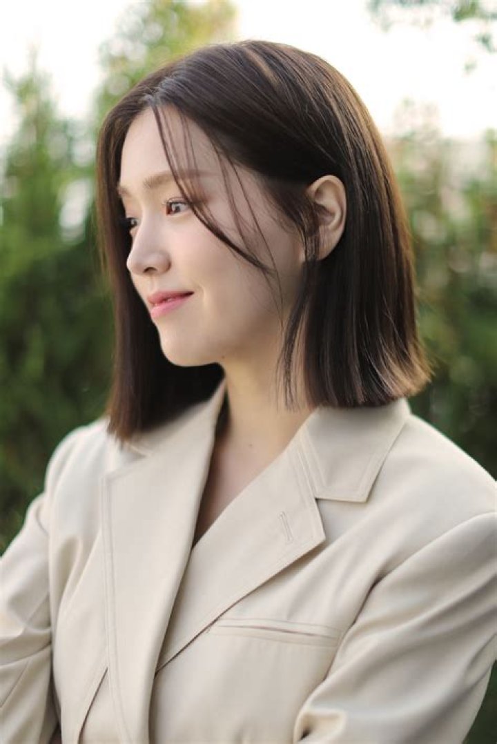 Kim Ji Eun Age: Discover the Inspiring Life Story of This Remarkable Figure