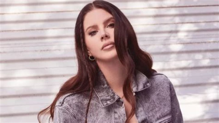 Lana Del Rey's Romantic Journey: What You Need to Know About Her Boyfriends' Age