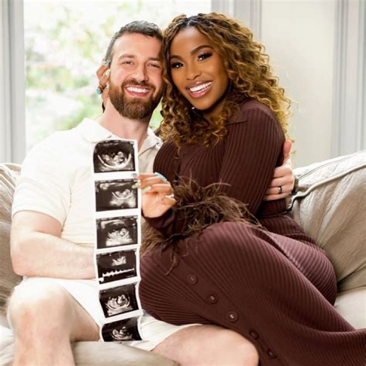 Lauren and Cameron Baby 2024 Update: What to Expect from the Adorable Couple