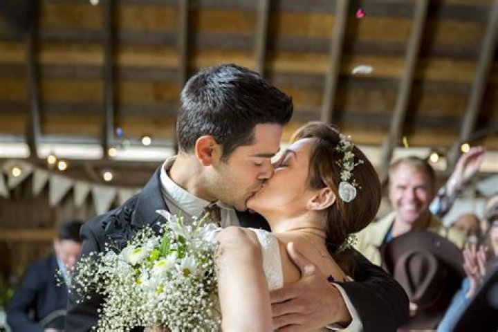 Love in the Spotlight: The Wedding of Jesse Metcalfe and His Wife