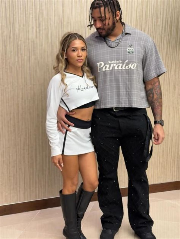 Marshawn Lynch Girlfriend: A Comprehensive Look Into His Love Life