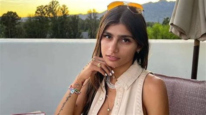 Mia Khalifa's Journey Through Relationships: A Closer Look