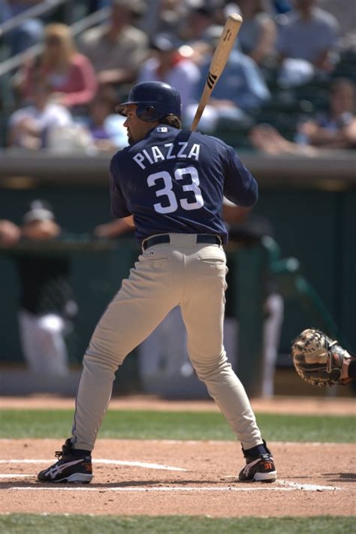 Mike Piazza Net Worth: Insights into the Life of a Baseball Legend