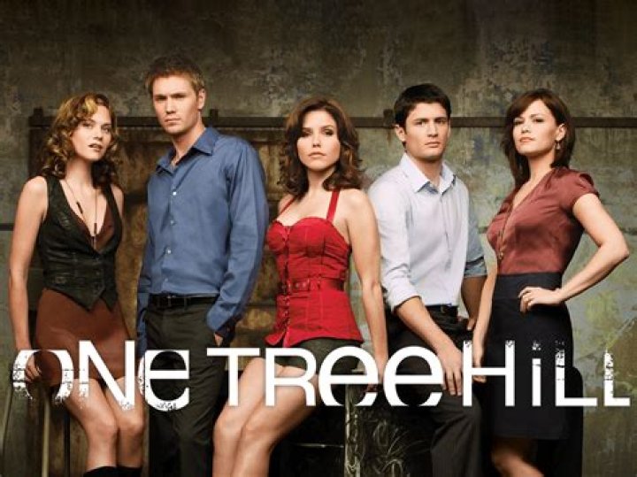 One Tree Hill Lucas: Secrets & Stories
