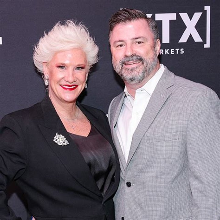 Pat Burrell's New Wife: A Comprehensive Look into His Personal Life and Journey