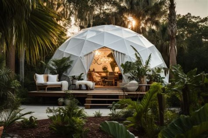 Pavilion Allure: A Luxurious Escape in the Heart of Nature