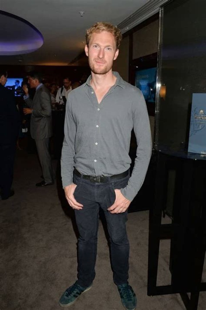 Sam Hoare Actor: Unveiling the Rising Star of the Entertainment Industry