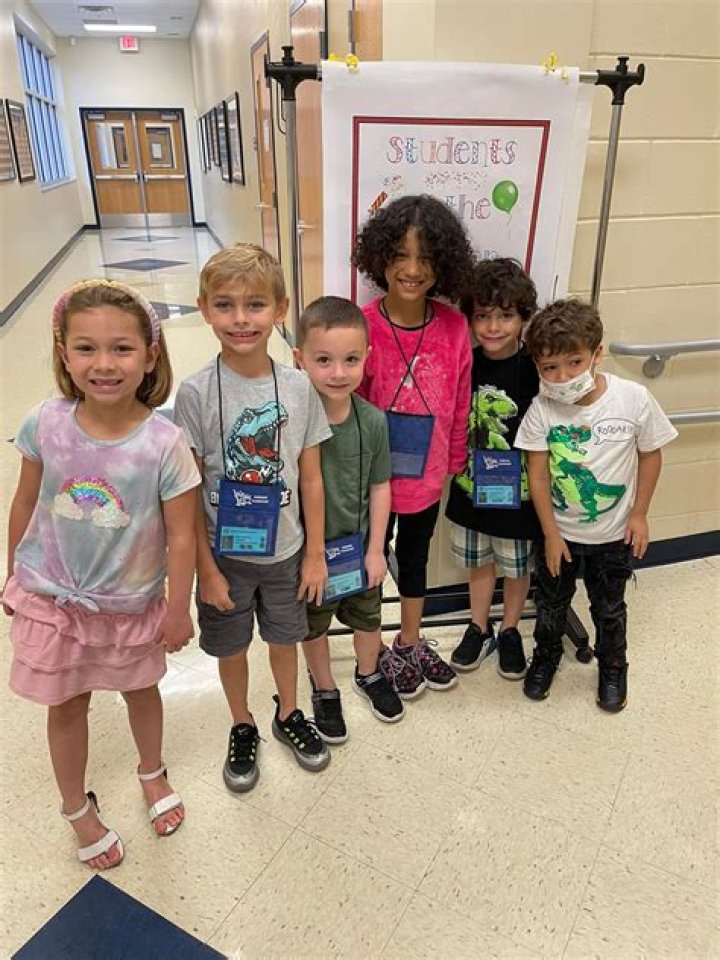 Schrader Elementary School: Learning & Growing Together