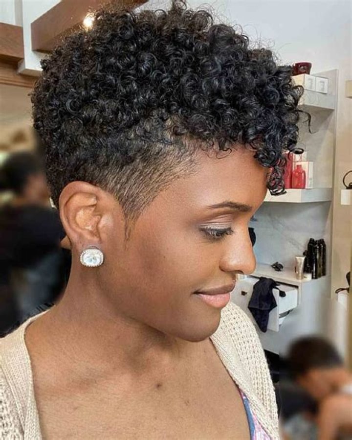 Short Hairstyles with Curls for Black Hair: Embrace Your Natural Beauty