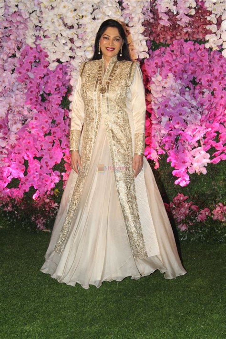 Simi Mehta's Age: Unveiling the Truth Behind Her Youthful Glow