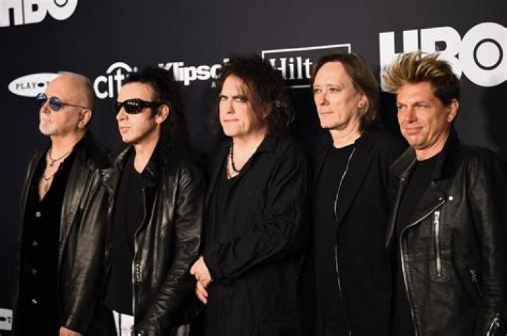 Simon Gallup's Wife: Meet the Partner of the Inspirational Bassist