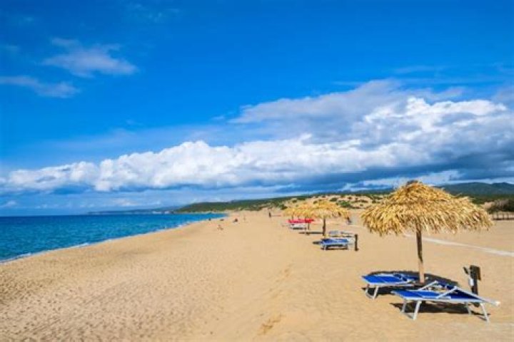 Stunning Naturist Beach Photos: Unfiltered Beauty