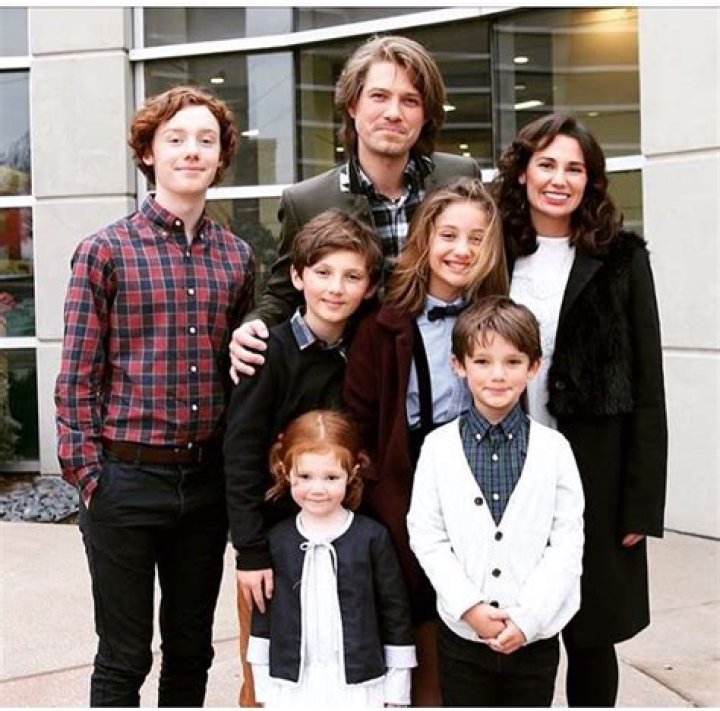 Taylor Hanson: Music, Family & More!